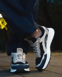 кроссовки Jeep