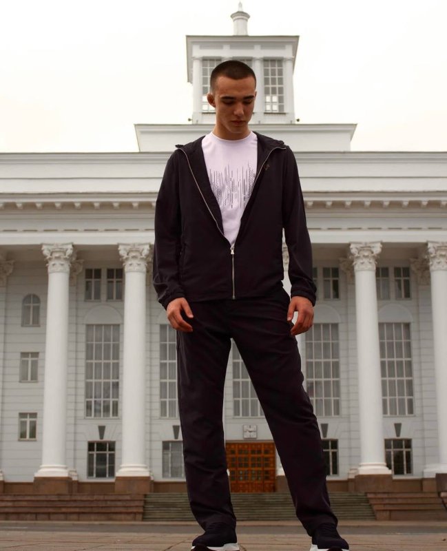 костюм Eleventy