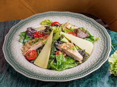 «Цезарь» с курицей