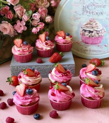 Капкейк малиновый