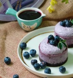 Чизкейк Черничный