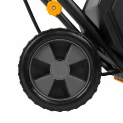 Снегоуборочная машина аккумуляторная