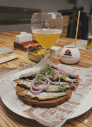 Килька на бородинском хлебе