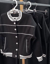 Школьный костюм с юбкой для девочек классический