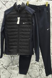 Костюм тройка