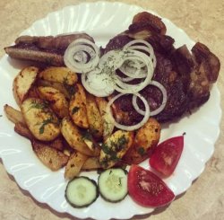 Мясо по-горски с гарниром 400гр.