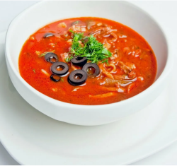 Солянка пол-порции