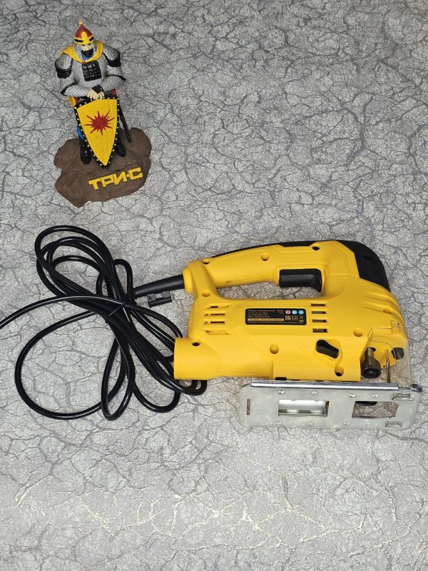 Лобзик электрический JS-65, 550 Вт,65 мм //Denzel