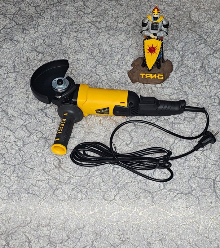 Машина шлифовальная угловая AGH125-1100А, 1100 Вт, 125 мм, 3000-11000 об/мин. //Denzel