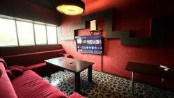 Кабинка плейстейшен VIP 1 час