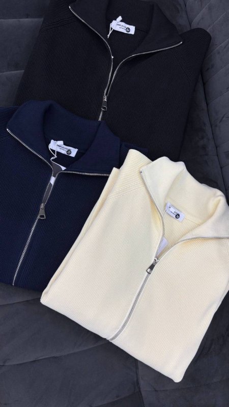 Джемпер с молнией