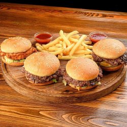 Сет Аладдин