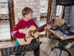 Гитара дети