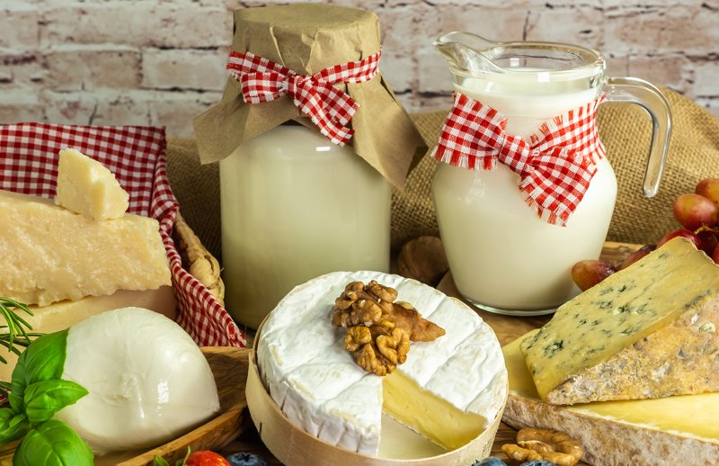 Россельхозбанк: объёмы потребления сыра и сливочного масла увеличатся на 3%