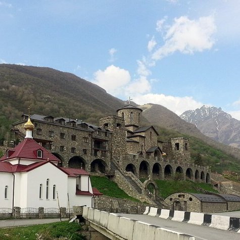 СЕВЕРНАЯ ОСЕТИЯ – АЛАНИЯ, КУРТАТИНСКОЕ УЩЕЛЬЕ.