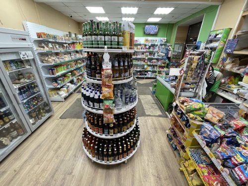 Доставка продуктов и напитков в Красноярске ночью и днем.