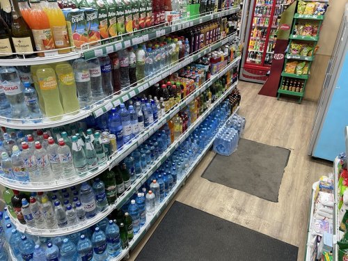 Доставка продуктов и напитков в Красноярске ночью и днем.