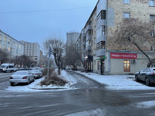 Доставка продуктов и напитков в Красноярске ночью и днем.