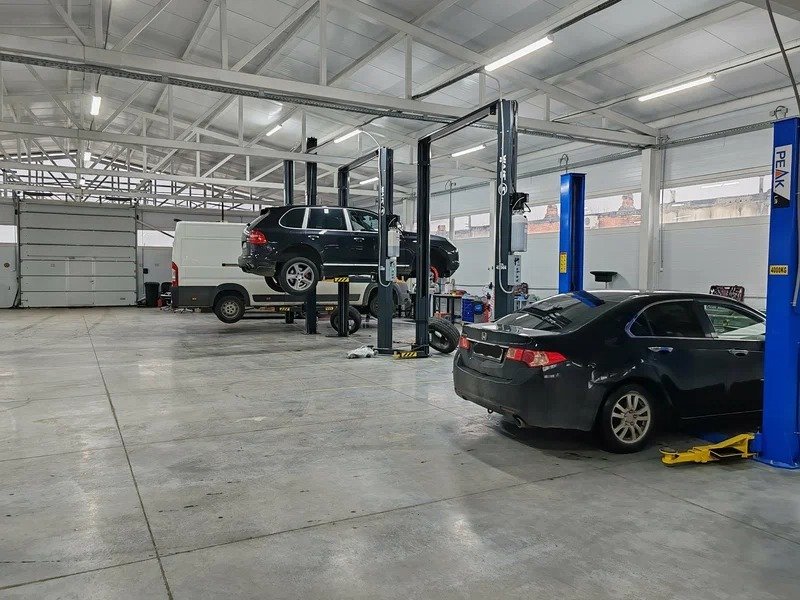 Набираем команду мастеров в новый автосервис в Майкопе! Теплые боксы, новое оборудование.