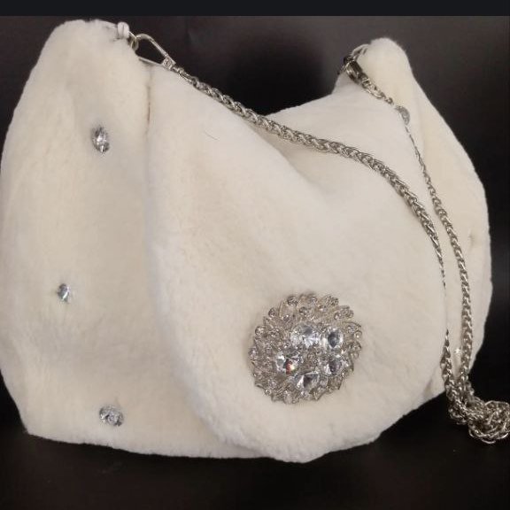 Чудесная сумочка  от «АЛТЫН ЧИР»: Новый год уже близко 🎄✨