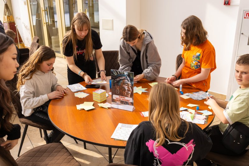 Открытые занятия по английскому в детском центре "Flying Start"