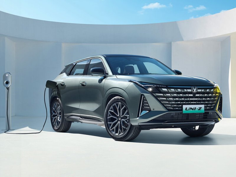 Changan UNI-Z - 1.400.000