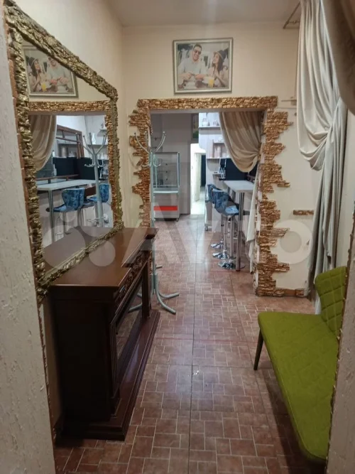 Продам (сдам) нежилое помещение.