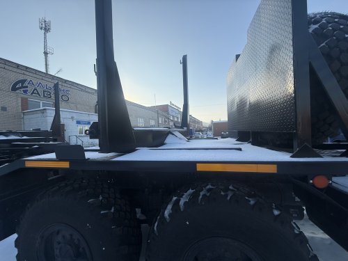 В продаже грузовая техника Урал Лесовоз (сортиментовоз) с прицеп-роспуском 2022г.в.