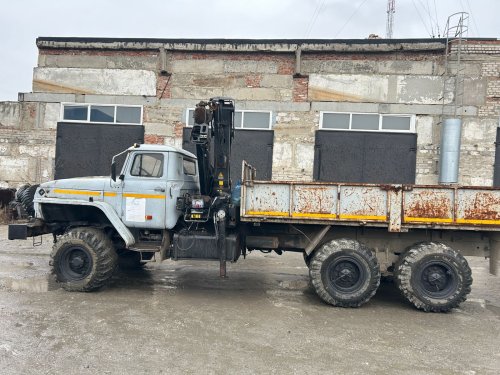 В продаже а/м Урал бортовой с КМУ HIAB 211EP-2 DUO , 2011 г.в.