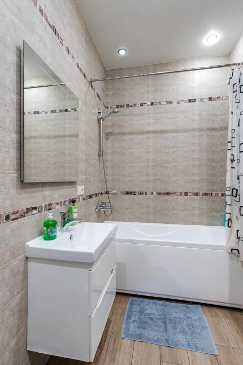 Сдам посуточно двушку до 6 человек