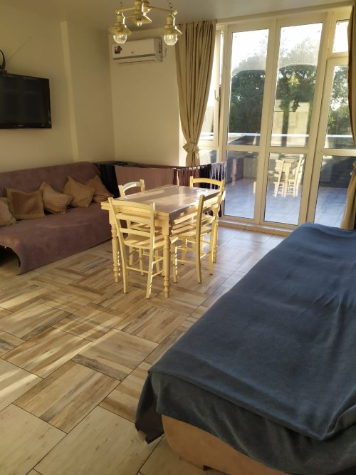 Сдам посуточно Двушку рядом с ЖД больницей, до 6 человек, 3 раздельных спальных места, отчетные