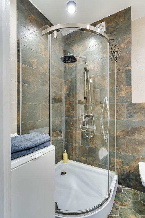 Сдам посуточно двушку до 6 человек, рядом с Юво