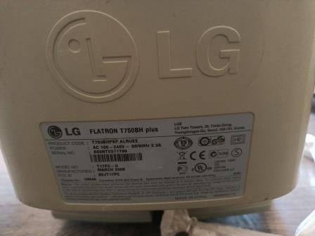 Продам монитор б/у РЕТРО (пузатый) LG FLATRON T750 BH в отличном состоянии.Торг возможен