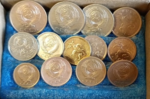 Продам Монеты СССР и ранней России. Подарочный набор «Монетный комплекс «Дух времени»