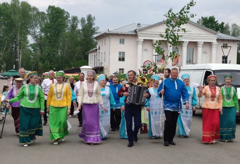 Музей-заповедник «Шушенское» приглашает на праздничную программу «Троица в деревне» 🍃