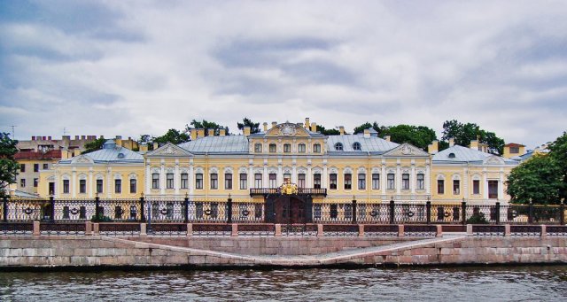 Моноопера «Человеческий голос»