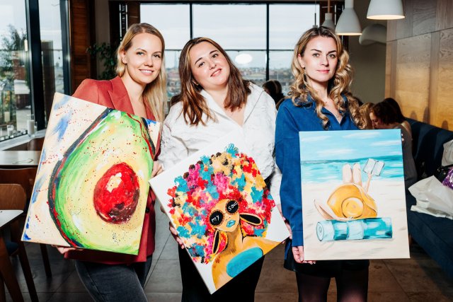 Арт-вечеринка Artvibes. Рисуем акрилом на холсте в ресторане Сплетни by Anna Asti