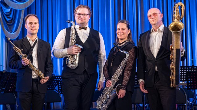 Мировые шедевры на саксофонах при свечах. Новогодний концерт