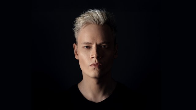 Победа!: Shaman