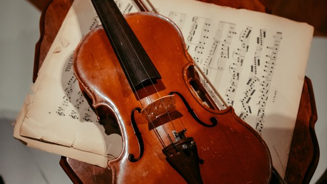 Людовико Эйнауди: Неоклассика при свечах