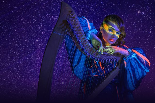 Арфа в темноте