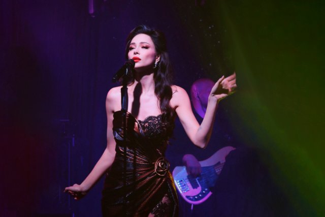 Настасья Самбурская