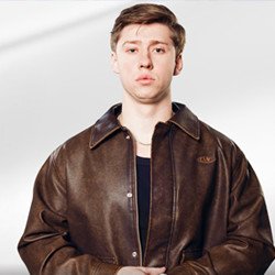 Илья Раевский стендап тур "Адаптация"