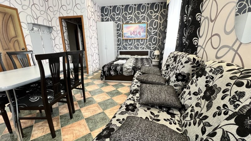 Гостиница Мега