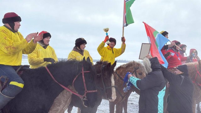 В Лениногорске прошел турнир на Кубок главы по игре «Кук бүре»