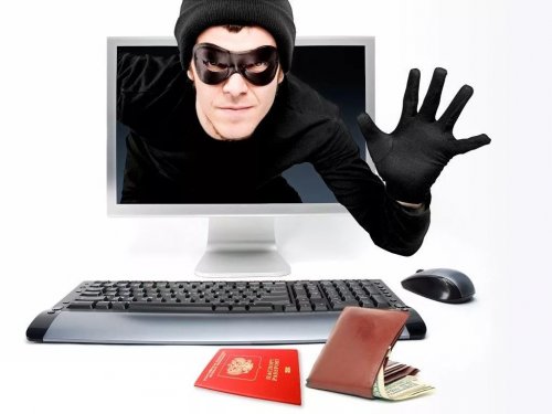 Жертвы интернет-мошенников требуют приостановить им платежи по кредитам