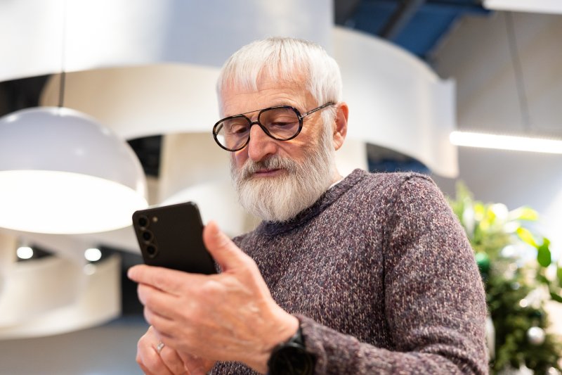 Специалисты назвали простые шаги, которые продлевают жизнь смартфона и домашней электроники