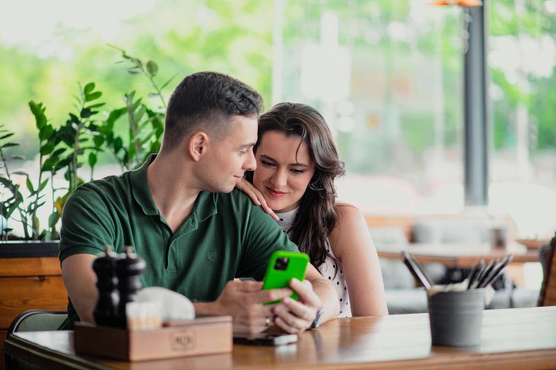 МегаФон предложил абонентам оплачивать связь близких с мобильного счёта