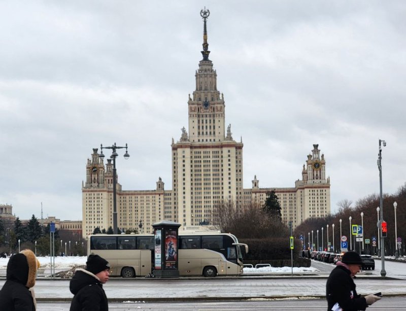 МегаФон и МГУ подписали соглашение о цифровизации вуза