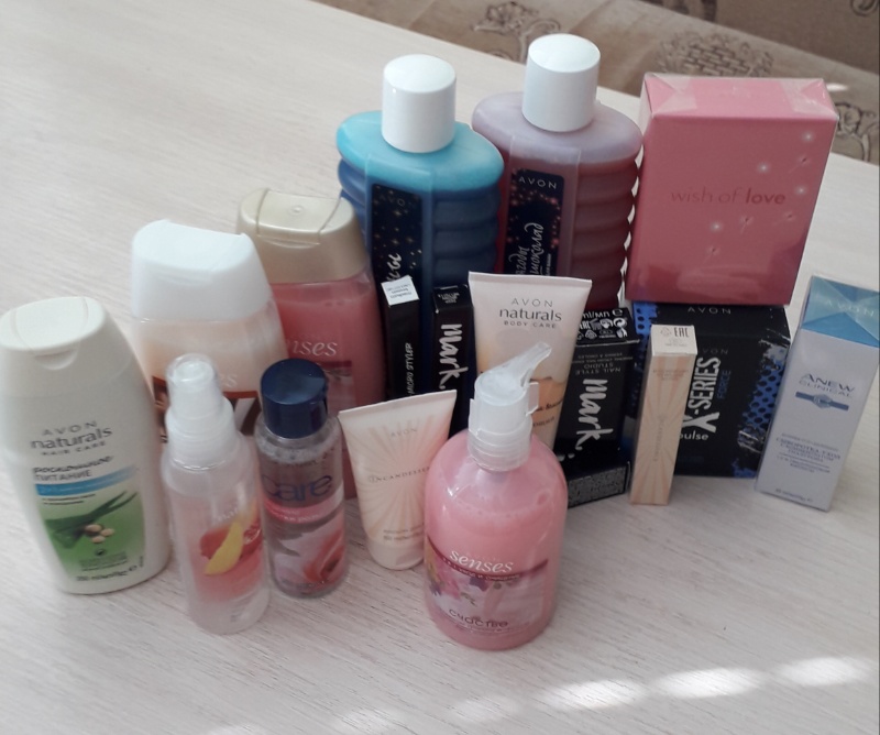 Продукция от эйвон.